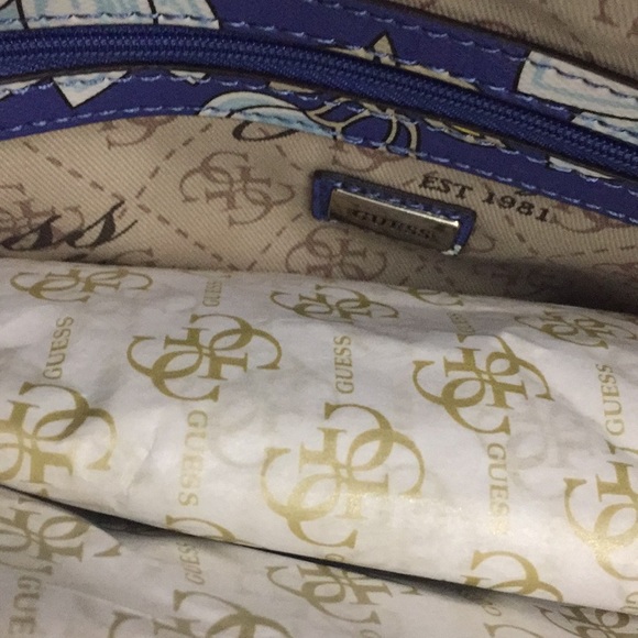 Beautiful Guess bag - Picture 4 of 5